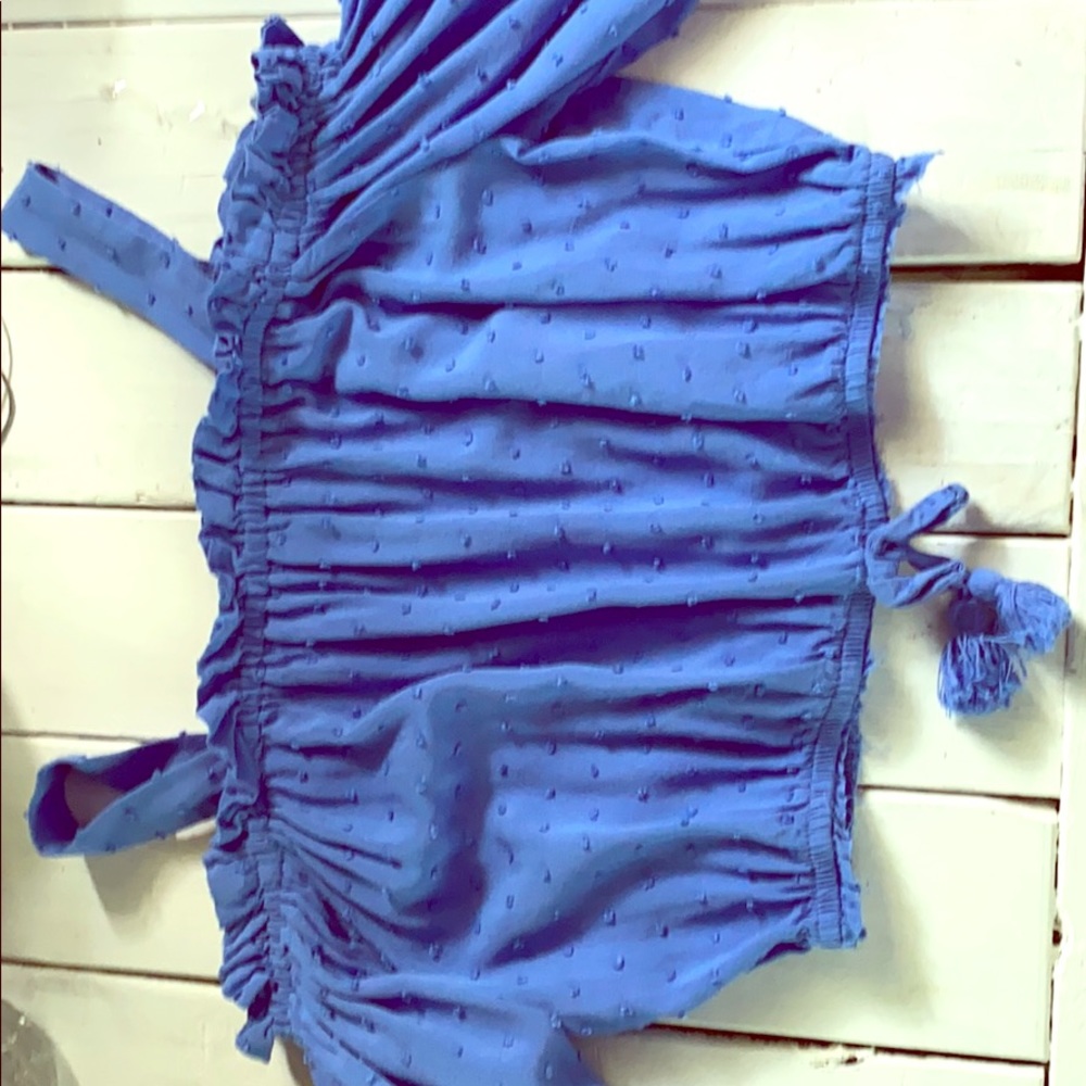 Blue cropped cold shoulder top